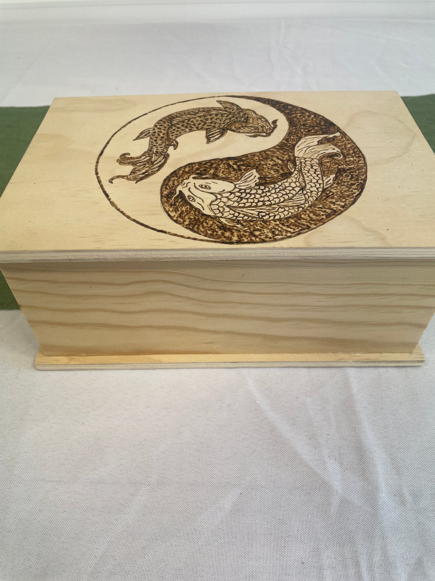 Boîte Yin Yang carpe koi