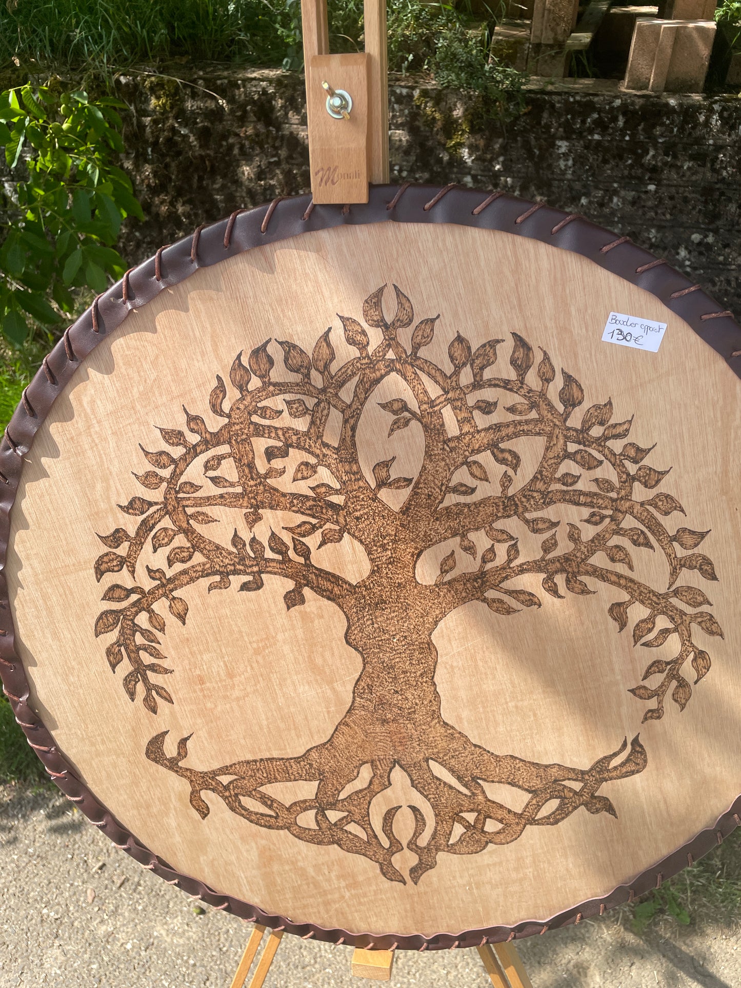 Bouclier Yggdrasil