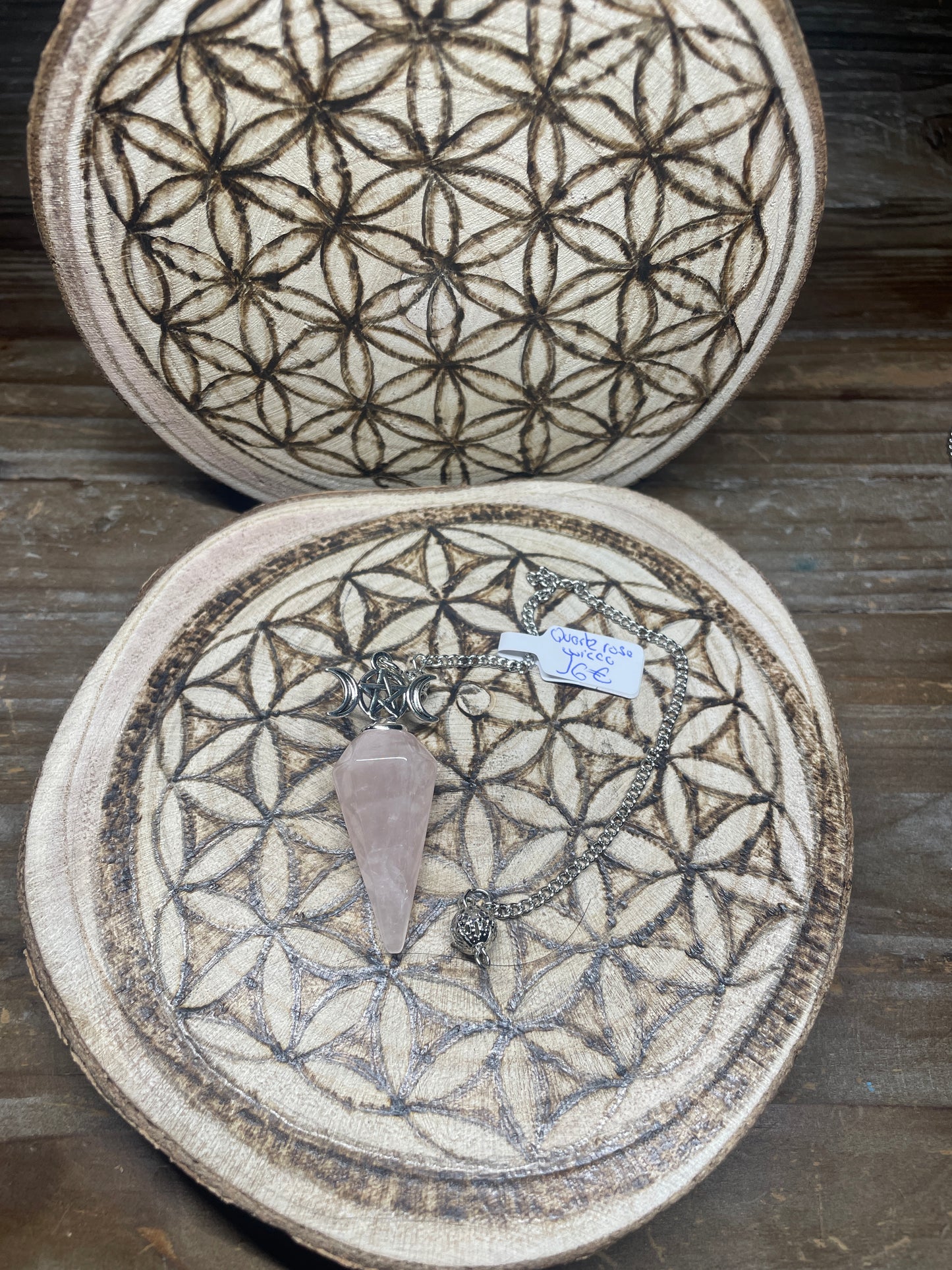 Pendule wicca en quartz rose