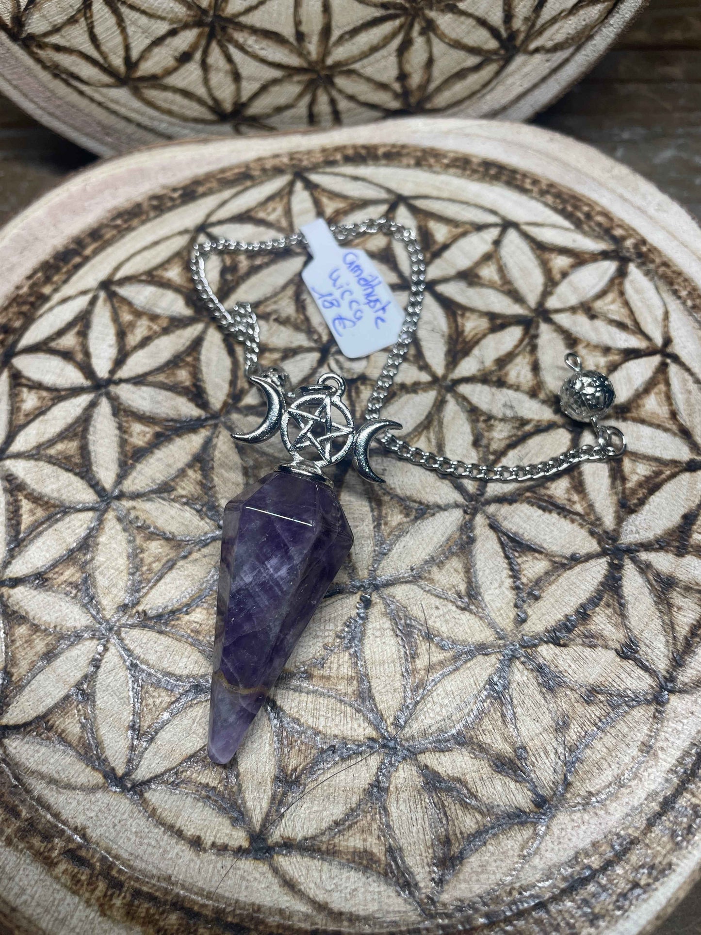 Pendule wicca en améthyste