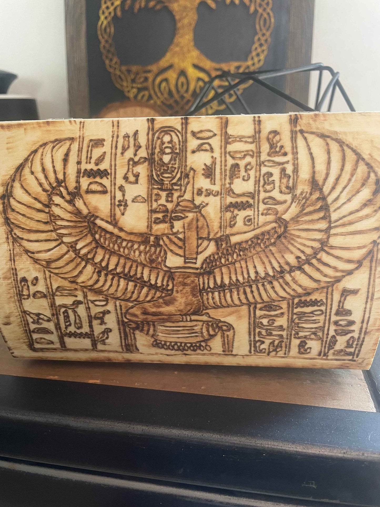 Petit coffret ISIS