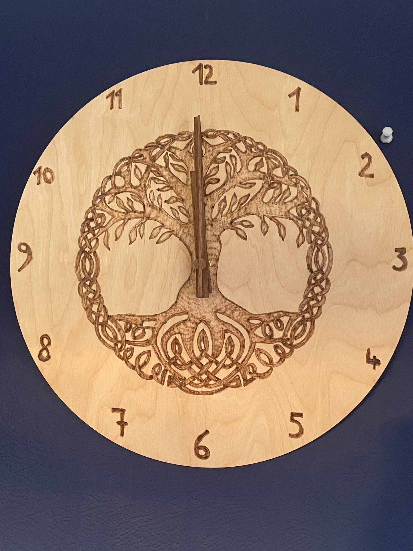 Horloge Yggdrasil