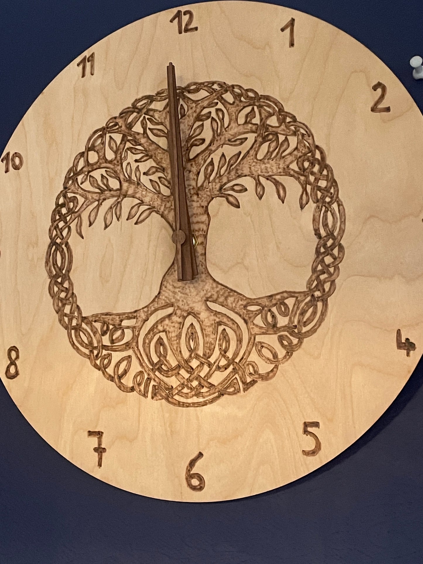 Horloge Yggdrasil