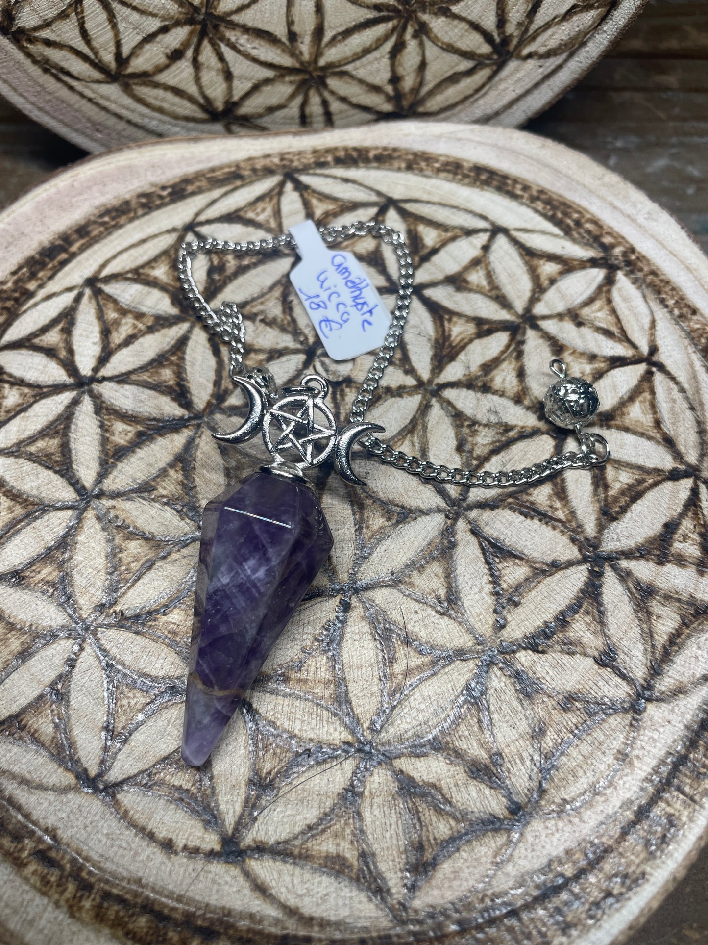 Pendule wicca en améthyste