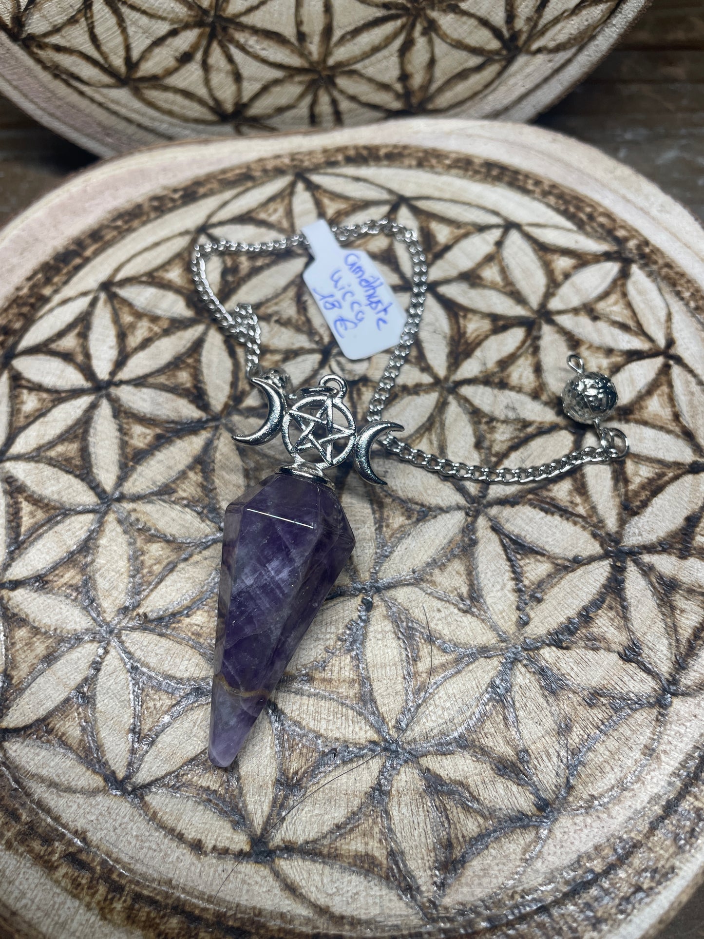Pendule wicca en améthyste