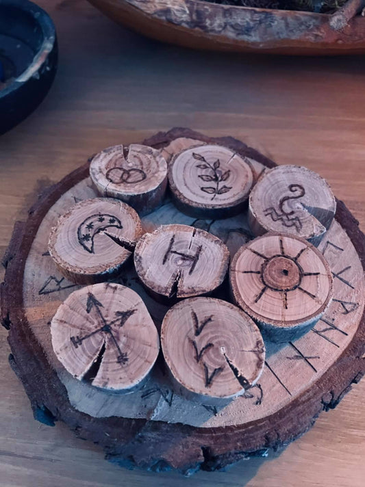 RUNES DES SORCIERES