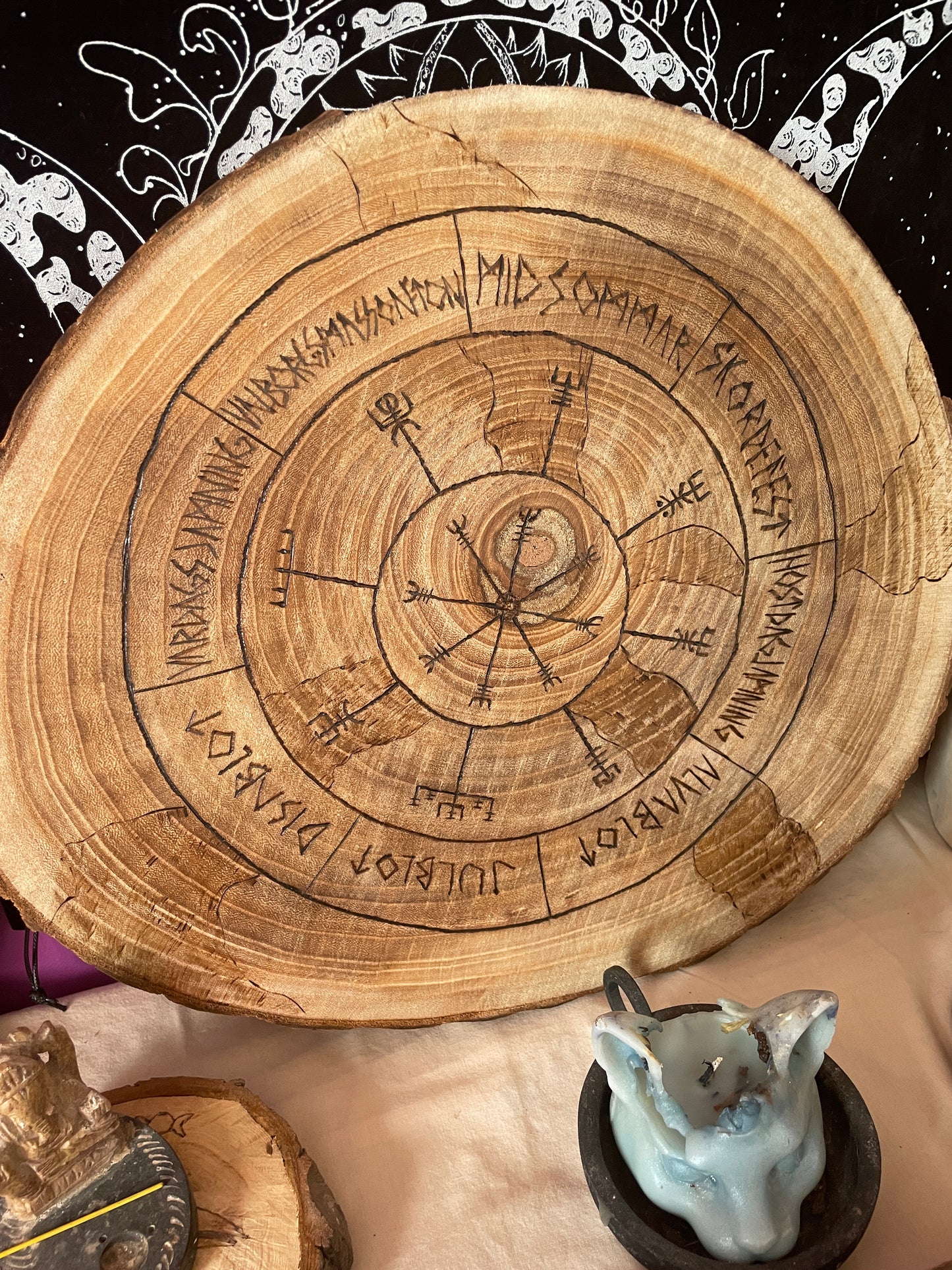 Roue du temps Asatru